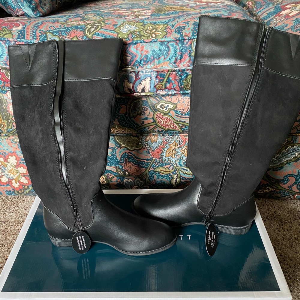 Kate Scott black boots size 8.5 wide, wide calf